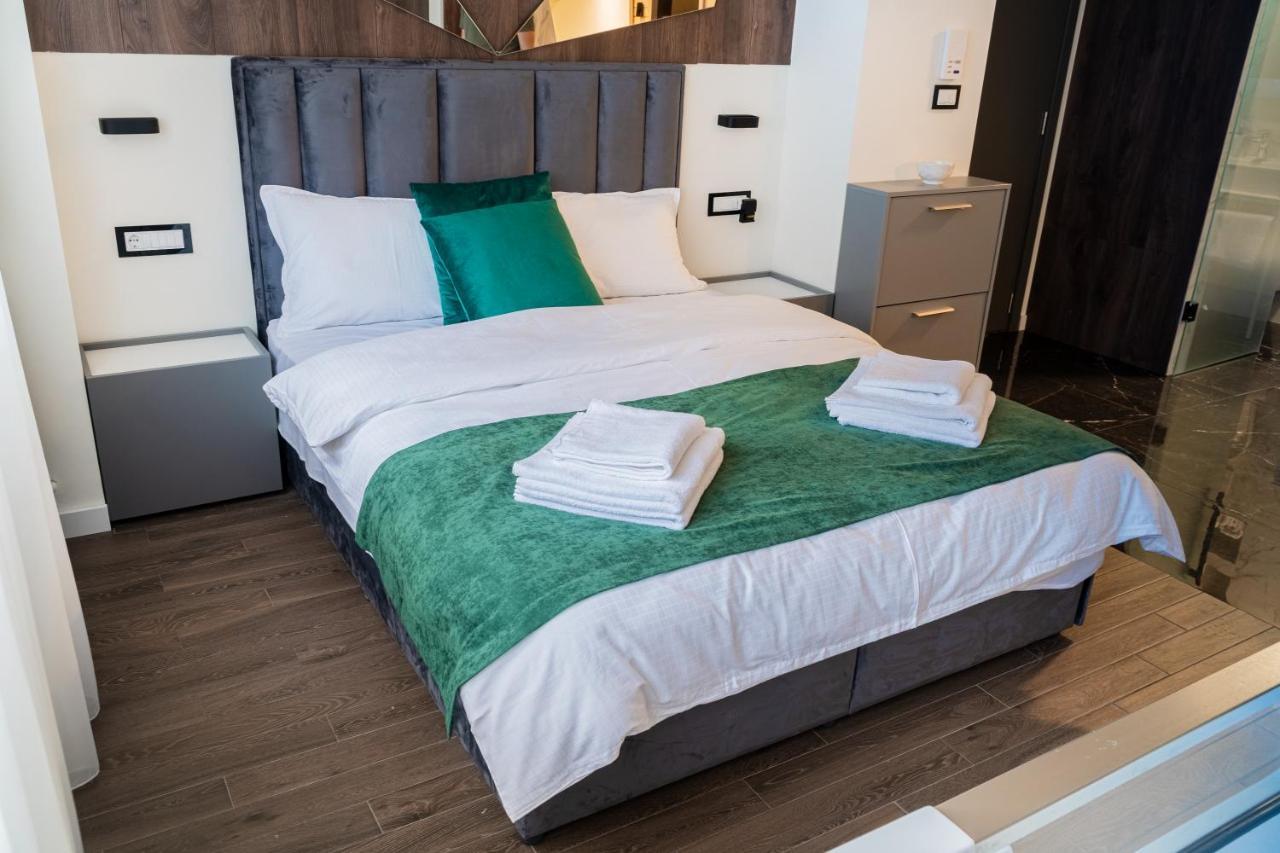 9 Nine - Luxury Apartments & Suites Белград Екстериор снимка