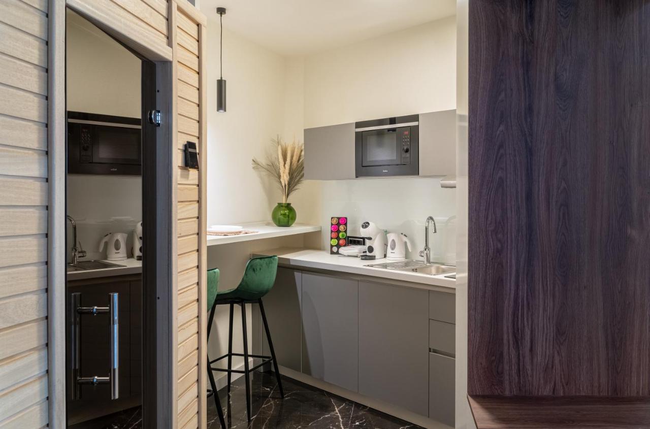 9 Nine - Luxury Apartments & Suites Белград Екстериор снимка