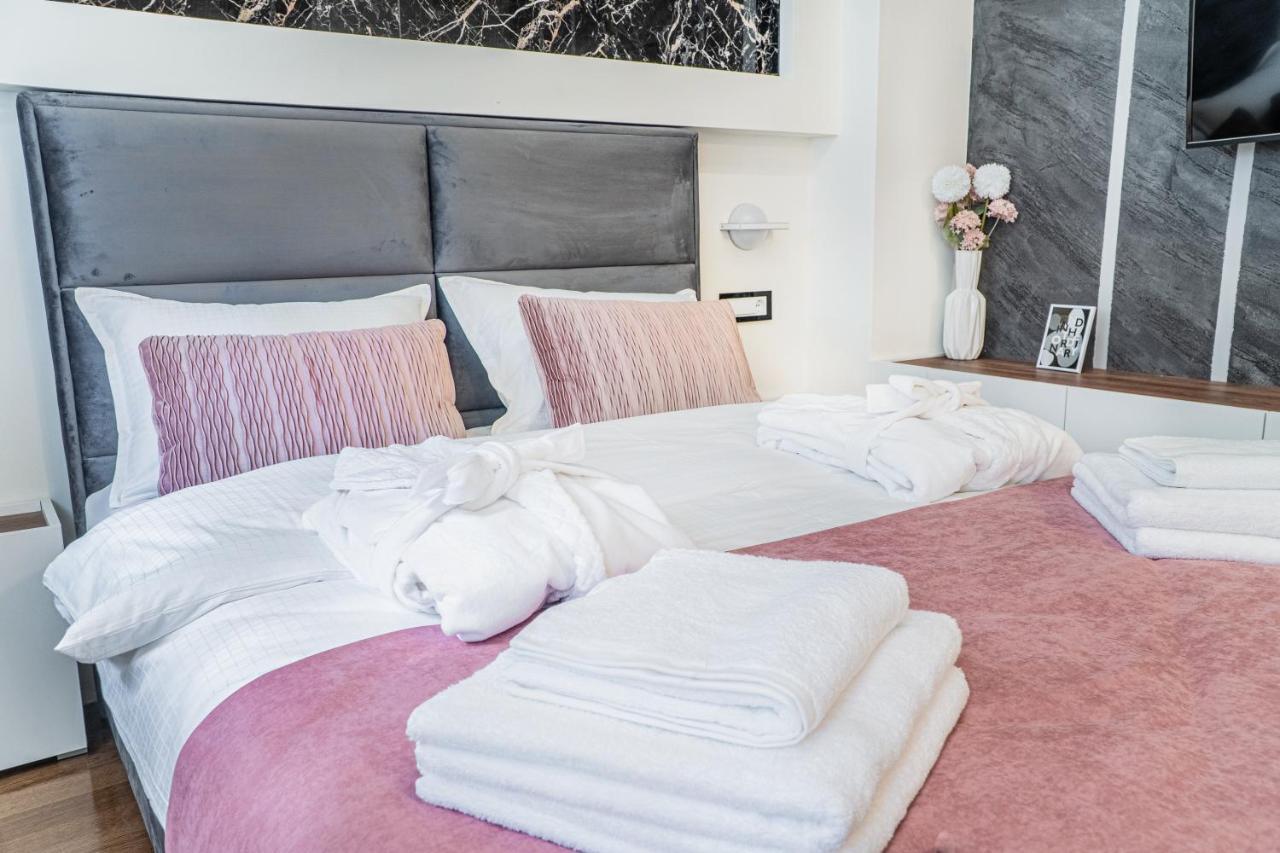 9 Nine - Luxury Apartments & Suites Белград Екстериор снимка