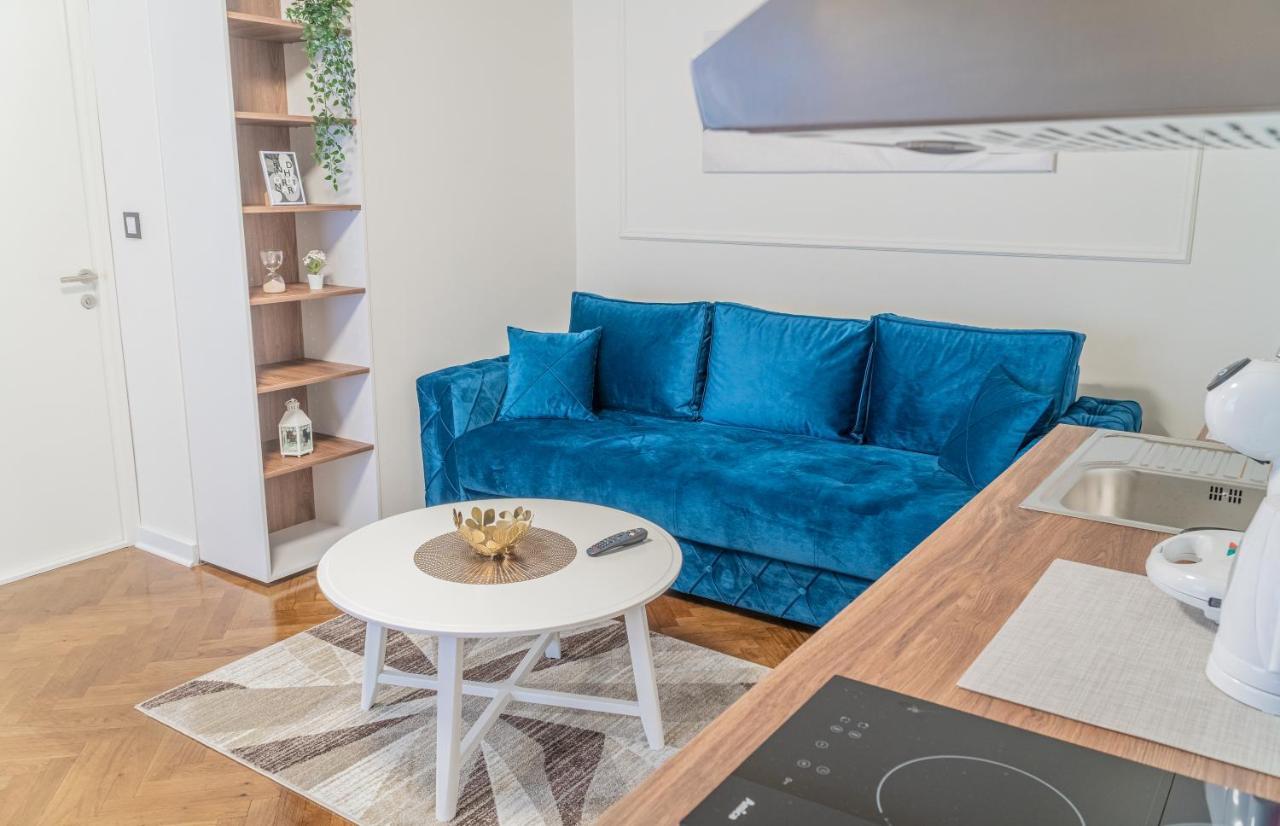 9 Nine - Luxury Apartments & Suites Белград Екстериор снимка