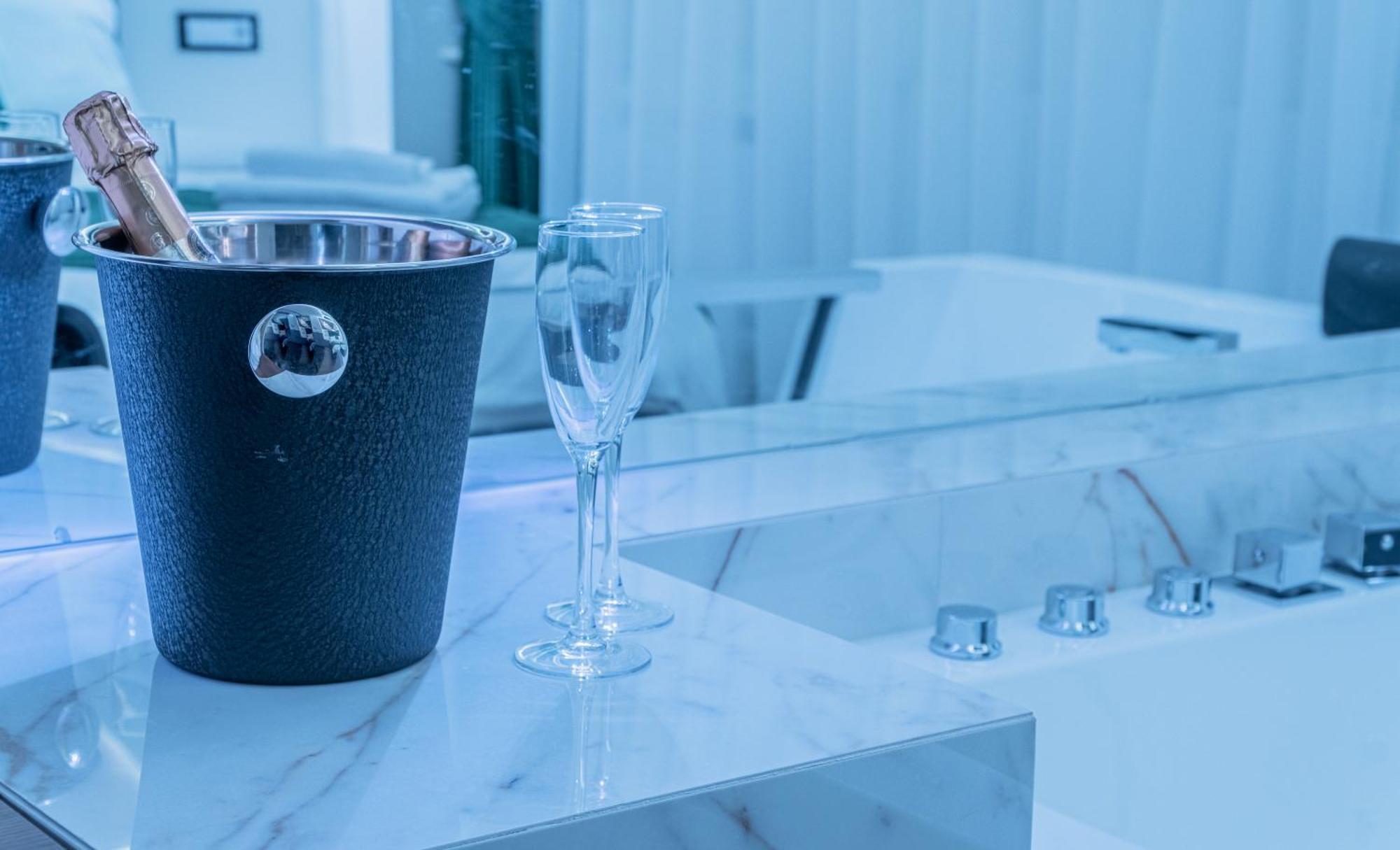 9 Nine - Luxury Apartments & Suites Белград Екстериор снимка