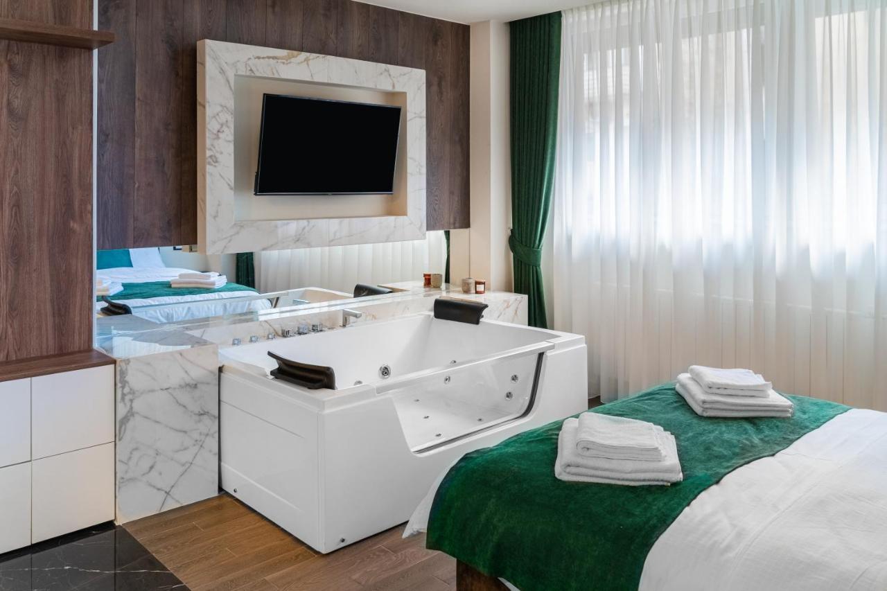 9 Nine - Luxury Apartments & Suites Белград Екстериор снимка